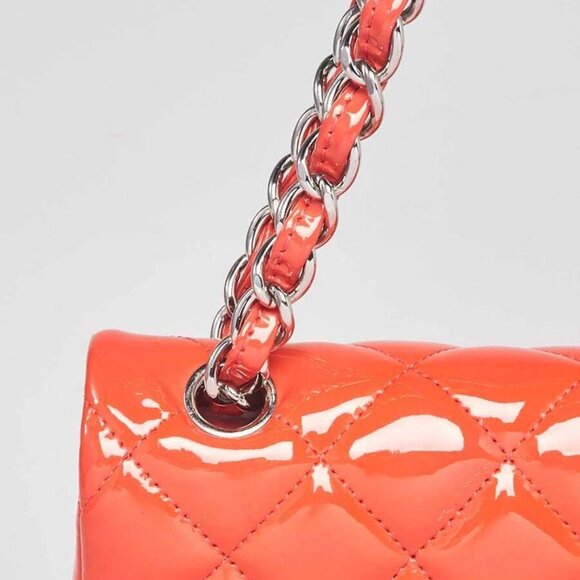 Chanel Pink Quilted Patent Leather Classic Jumbo Double Flap Bag - Picture 2 of 11